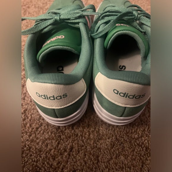 Adidas VL court shoes - Picture 5 of 10